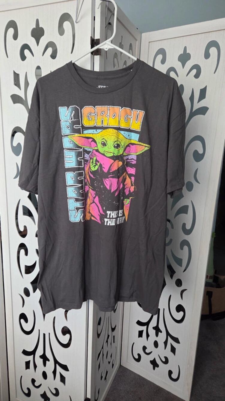 Star Wars Grogu This Is The Way Neon Graphic Tee NWT XL Mad Engine
